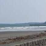 静波サーフィン